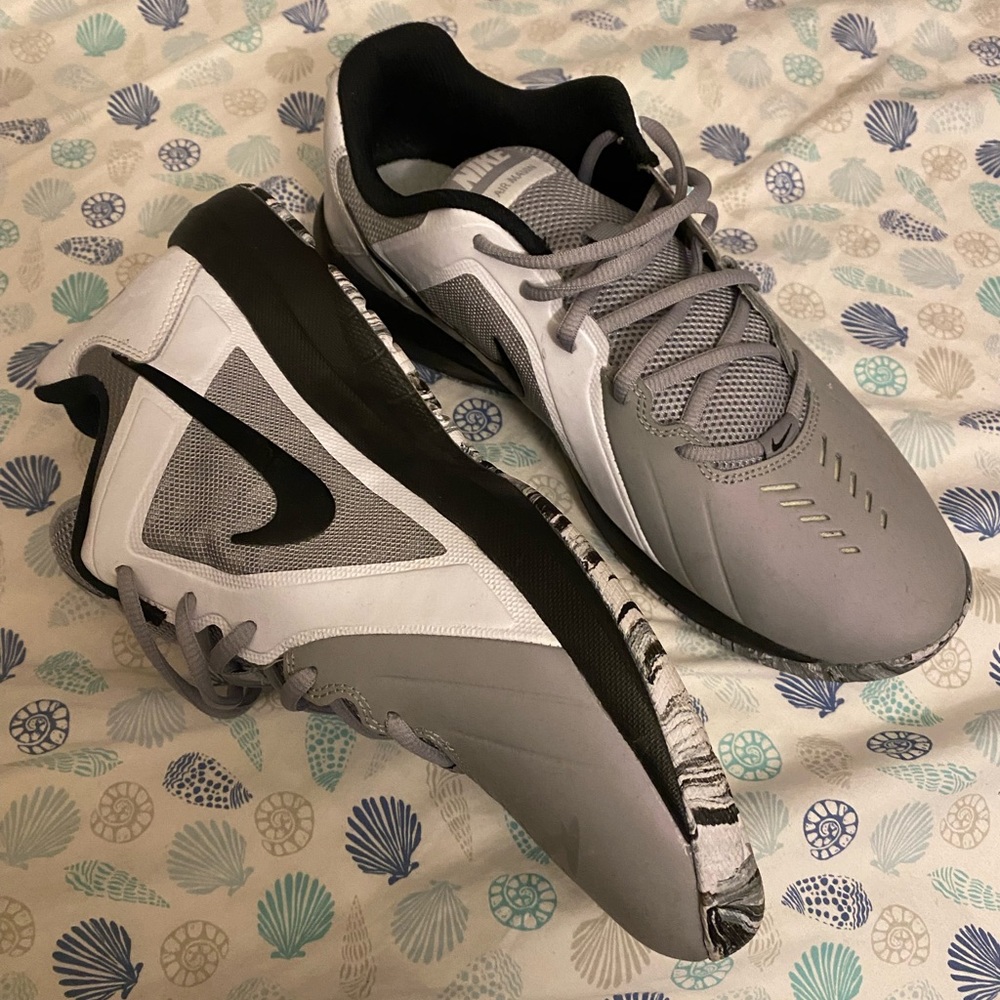 Men’s Air Nike sneakers